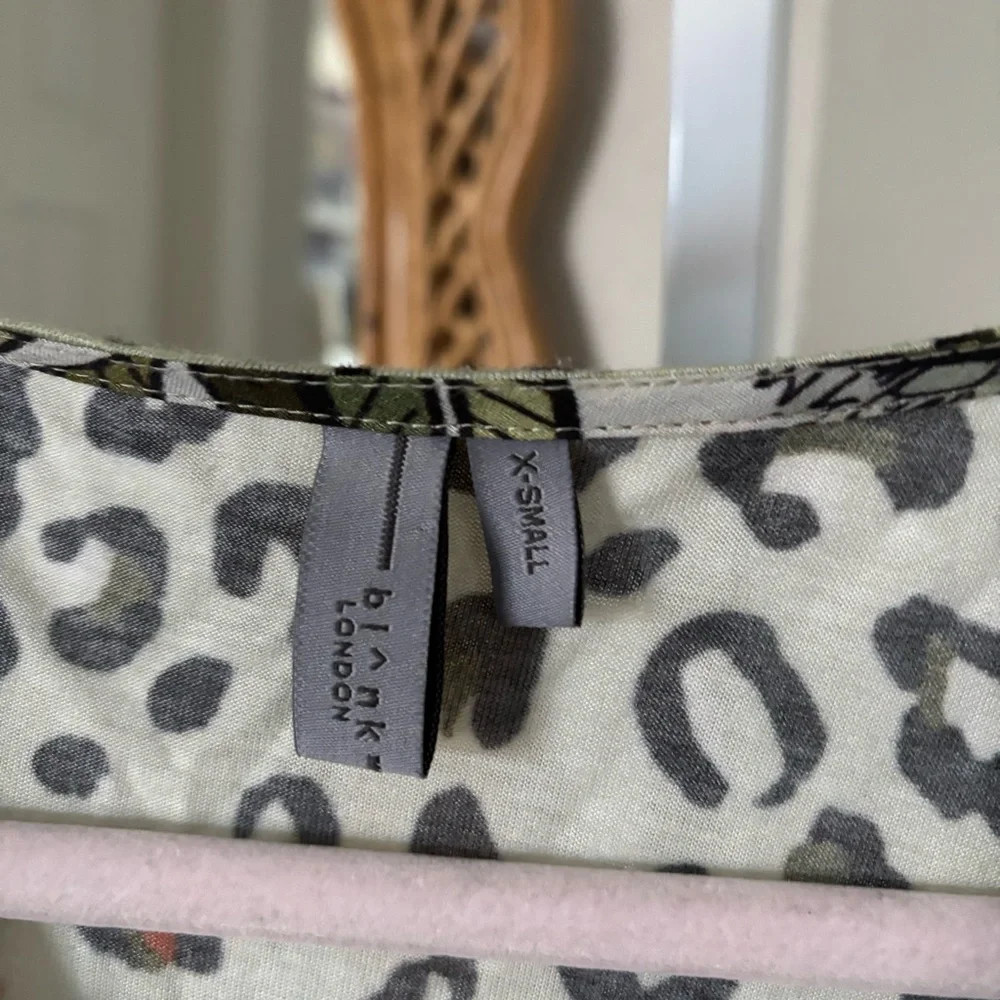 Anthropologie / Bl^nk London Top Blouse Elephant Print - Picture 5 of 5